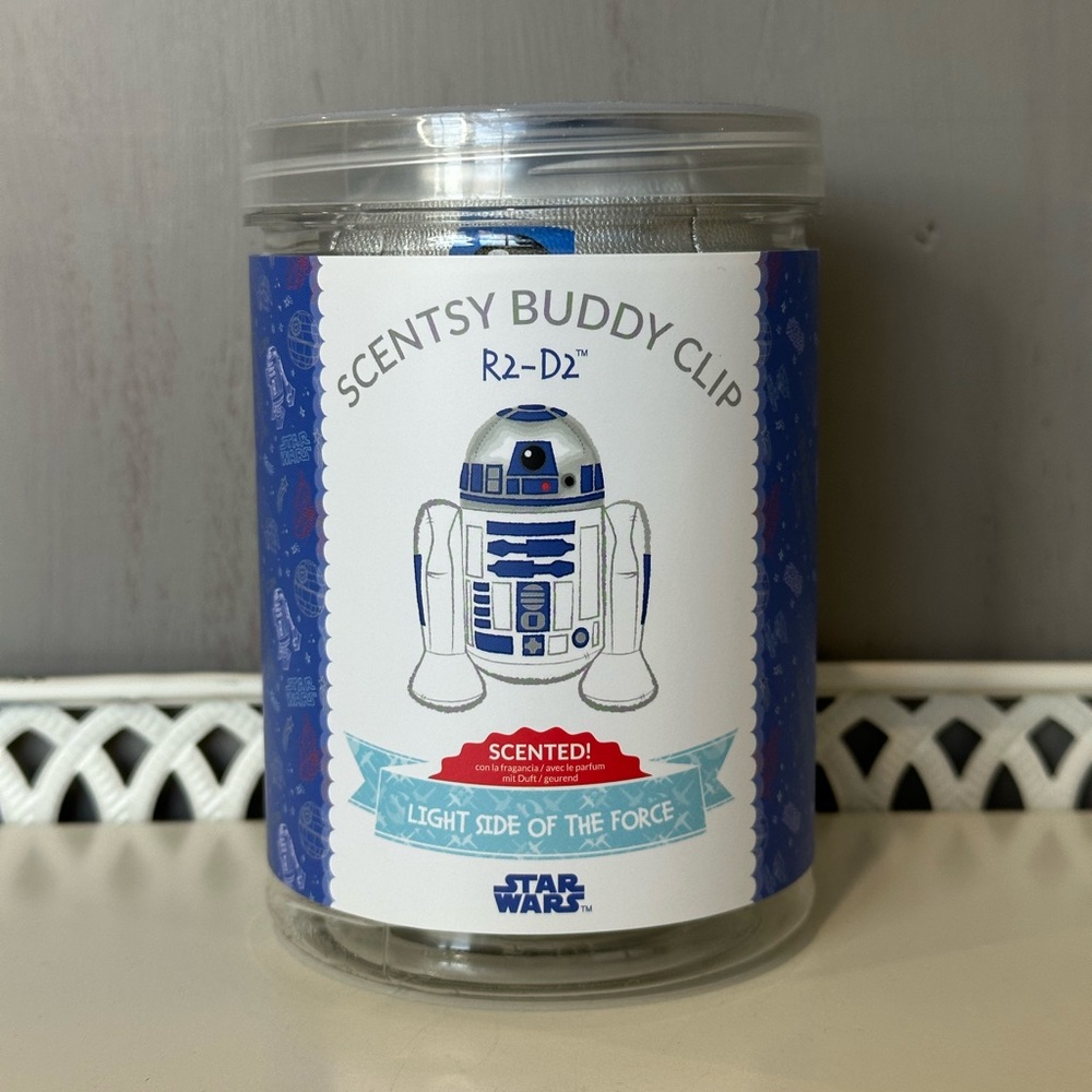 NEW Scentsy Buddy Clip Star Wars R2-D2